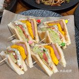 在长沙！！！穷鬼漂亮饭我悟了…人均30[流泪]