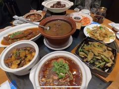 -鑫小城故事·藕汤·家常菜(台北一路总店)
