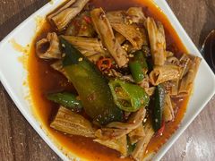 -继红顺河抄手名小吃