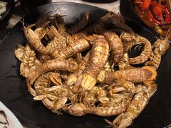 -沪小胖小龙虾(淮海中路旗舰店)