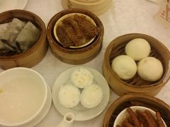 -铜锣湾·有麝自然香(渝北财富中心店)