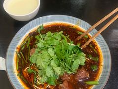 麻辣牛肉面-梓袍面庄(渝北店)