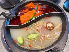 骨汤鸳鸯-园里火锅(仁和新城店)