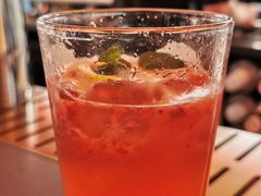 -星巴克臻选(上海合生汇1F店)