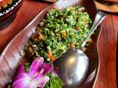 大理风味葱椒鸡-花马天堂云南餐厅 Lost Heaven(外滩店)