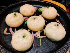 -铜锣湾·有麝自然香(渝北财富中心店)