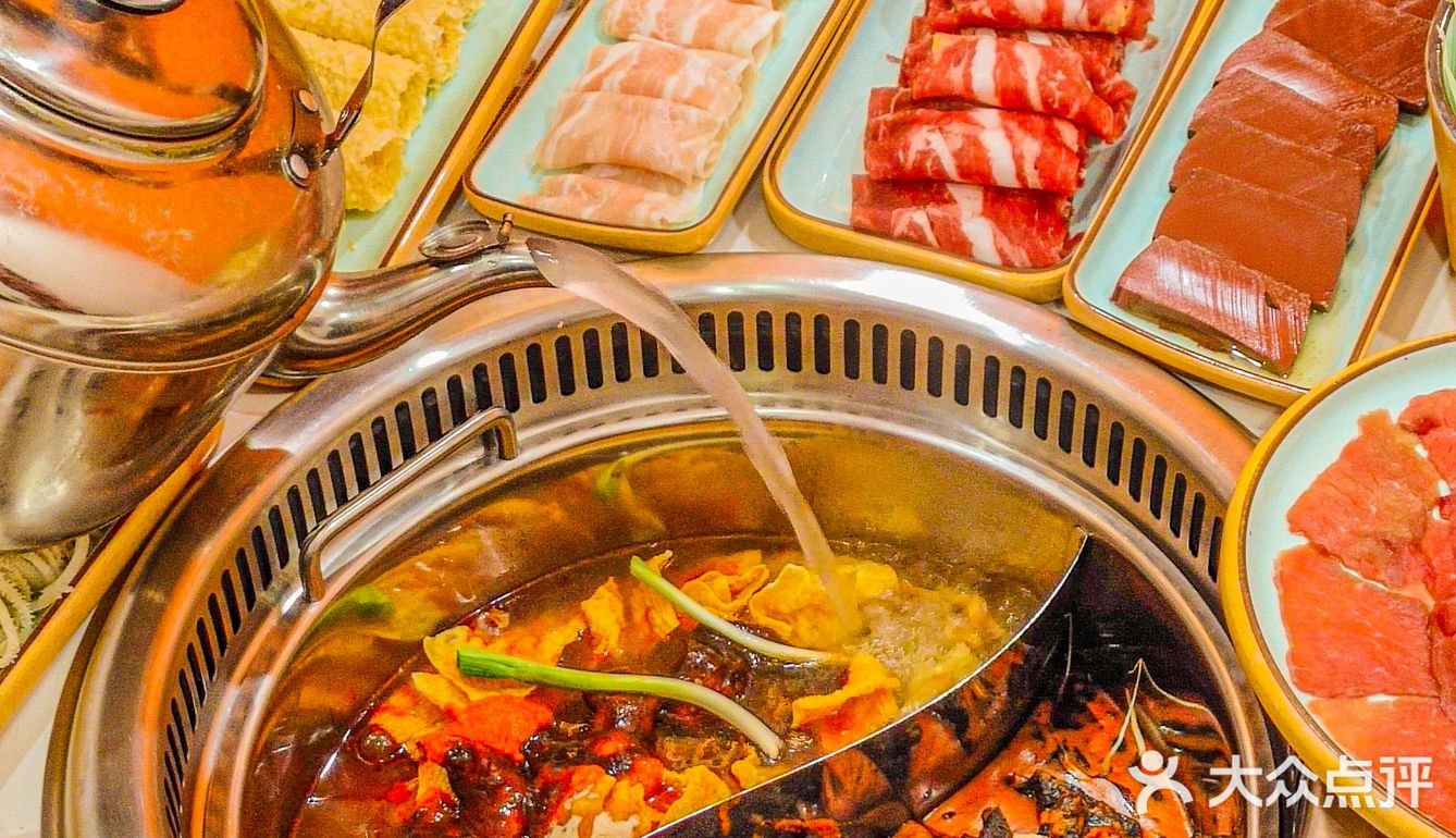 杭州探店 | 双臭火锅你体验过吗❓巨上头❗ 