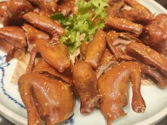 脆皮乳鸽-新南华大酒店(长寿店)