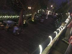 -楠柏弯休闲山庄(梨花溪店)