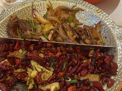 -小鱼小牛·鱼牛干锅·脆鱼火锅(世欧广场店)