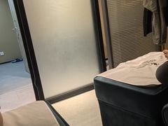 -鸿喜足健康足道采耳艾灸(南纬路店)