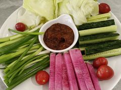 -何适山庄 ·可团建(水长城P2停车场店)