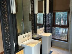 -大连金石滩绿发温泉假日酒店