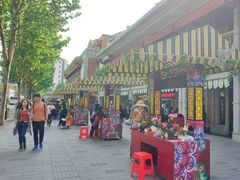 -吉庆街美食广场