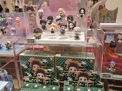 -泡泡玛特POPMART(国金街店)