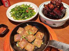 -徽三说·土徽菜·中国徽菜连锁品牌(一中店)