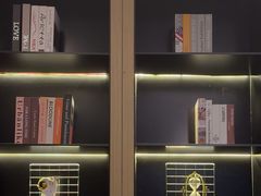 -雲宜贵宾舍酒店(深圳龙东地铁站店)