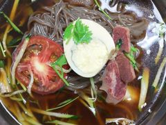 -雪乡人家东北菜·铁锅炖一切(高斯路店)