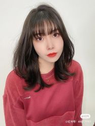-时尚殿堂明星门店