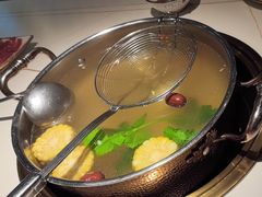 -牛人日志·鲜牛肉骨汤火锅(万科里瑧店)