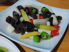 藕带炒木耳-臭鳜鱼人家·老字号徽菜