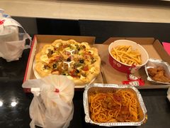 -必胜客(WOW中心城店)