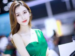 -粤港芭莎美容美发化妆学校