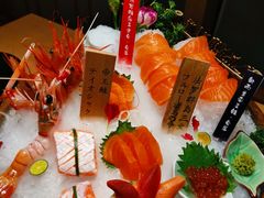极品三文鱼刺身盛合-文三酒肆自助放题(新街口友谊广场店)