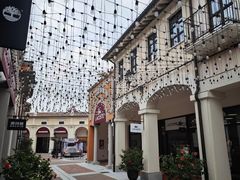 -佛罗伦萨小镇广佛名品奥特莱斯(疏港路店)