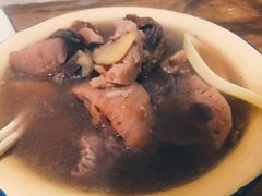 -燕子煨汤(山海关路店)