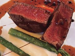 铁扒肉眼牛排配黑胡椒汁-马克西姆餐厅(崇文门店)