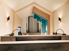 -上海虹桥中心爱琴海亚朵S酒店