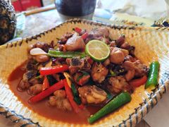 柠檬炒鸡-傣家寨花园主题餐厅