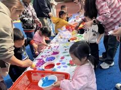 -五彩童年幼儿园