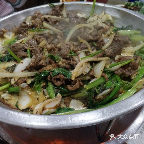 小吕盆烤牛肉(三亚路店)