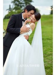 -雪中彩影婚纱摄影·微光艺术中心