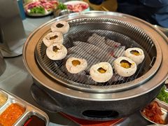 -围炉肉舍•炭烤活鳗•丹东海鲜烤肉(步行街店)