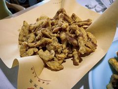 -聚友斋(陶瓷琉璃馆水晶街店)