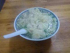 -胖子馄饨坊(天目大厦东南)