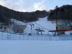 -亚布力新体委滑雪场