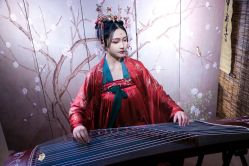 -汉仪华裳汉服馆(打浦桥店)