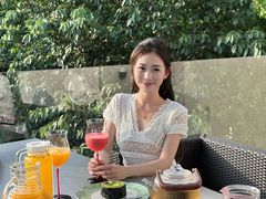 -云顶江边餐厅