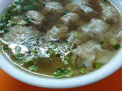 -张阿三馄饨店