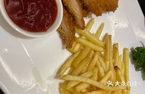 Chicken Cutlet with Fries