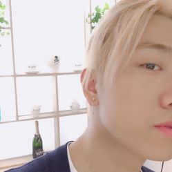 烫染-简法造型·品牌形象店