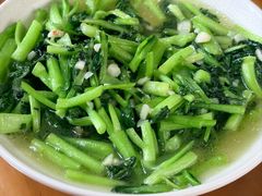 -芦茨金富饭庄·25年老字号·专做稻草鸡