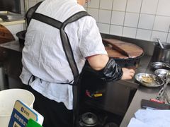 -黄阿姨锅贴大王(万航渡路店)