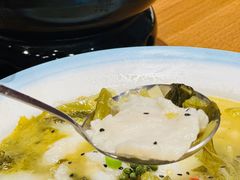 能喝汤的酸菜鱼-余小闲(义乌小商品城店)