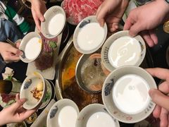 -茅草房·河畔园林火锅