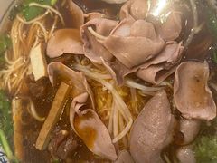 -镇南锅盖面馆(解放路店)